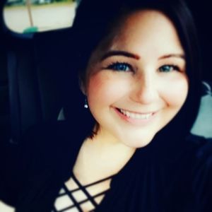 Meet your Posher, Gina